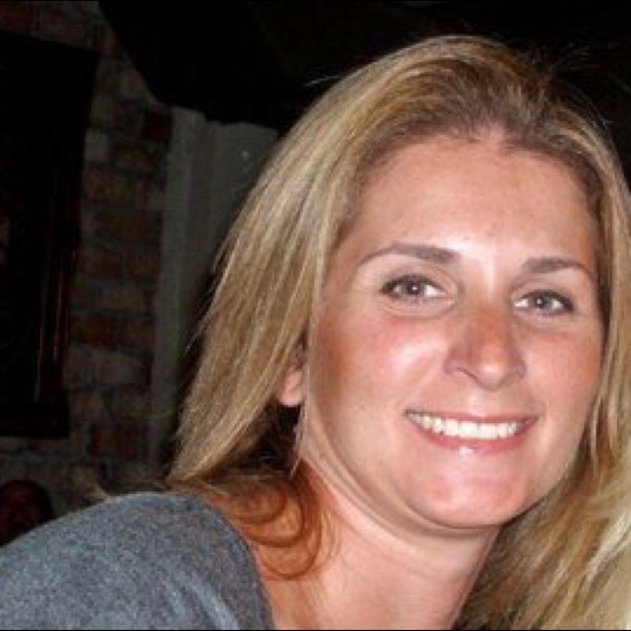 Meet your Posher, Rochelle - Picture 1 of 1